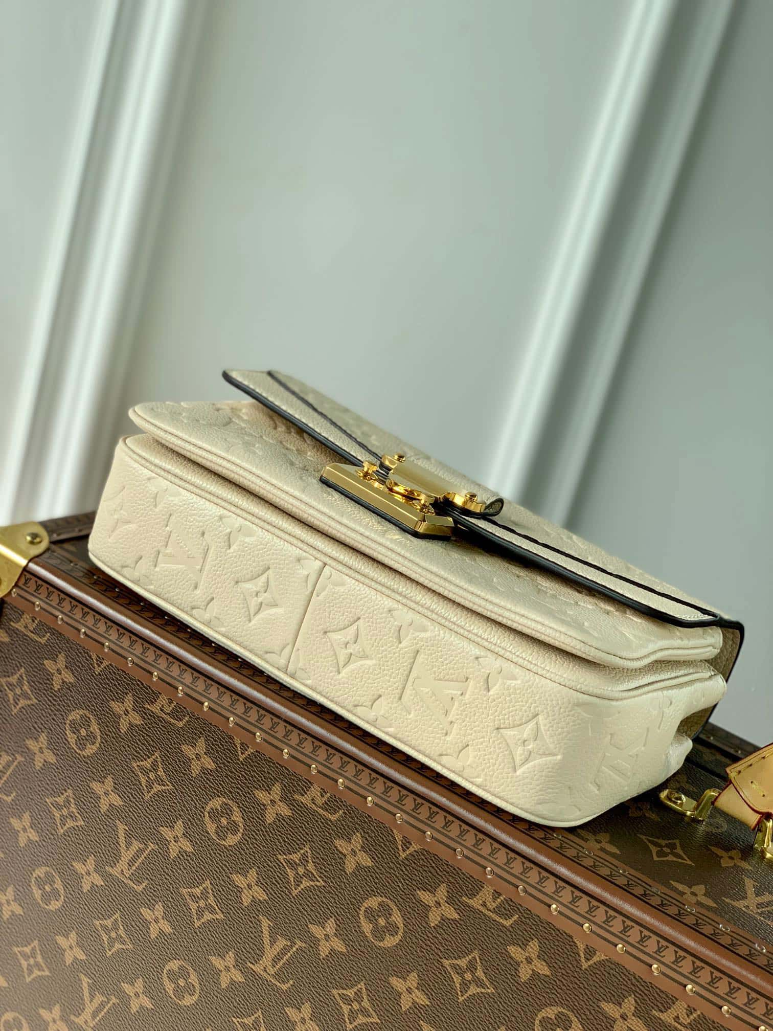 M46201 Louis Vuitton Monogram Marceau Chain Handbag