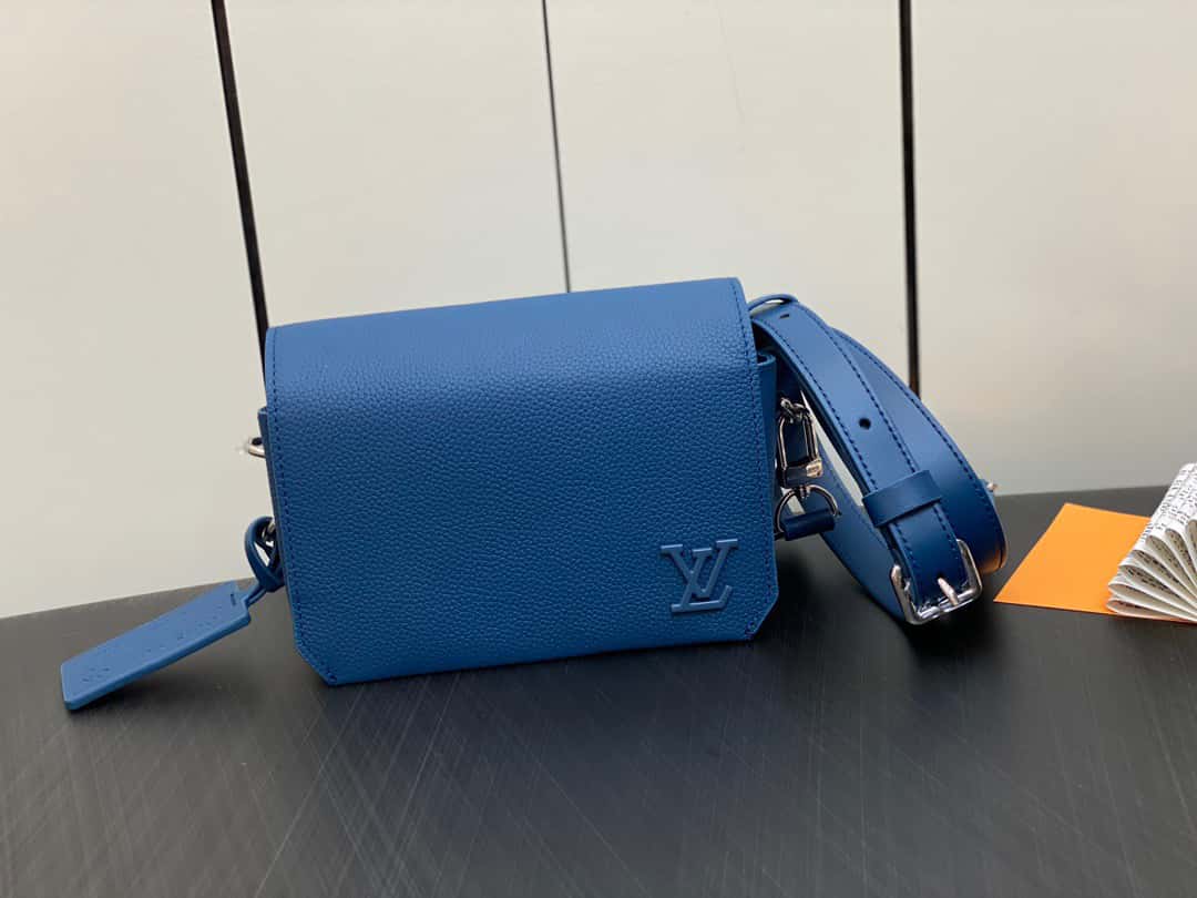 Fastline Wearable Wallet LV Aerogram - Bags M82804